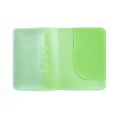 Passport Protector Green and white